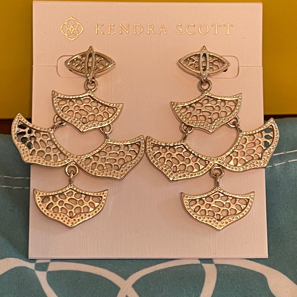 Kendra Scott Vintage Halsey Earrings